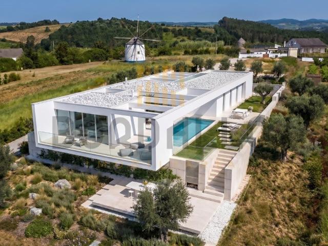 Moradia T4 Solrural 300m² Carvalhal