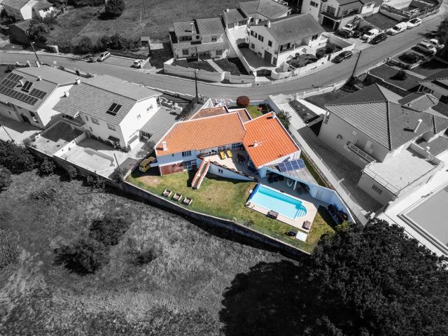 Moradia T4 térrea 230m² Aljubarrota Prazeres