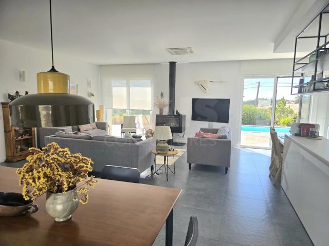 Moradia T4 térrea contemporânea com anexo T2 independente |. 211m² Caldas da Rainha Nossa Senhora Do Pópulo, Coto E São Gregório