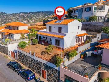 Moradia T4 unifamiliar em São Martinho, Madeira 205m² São Martinho
