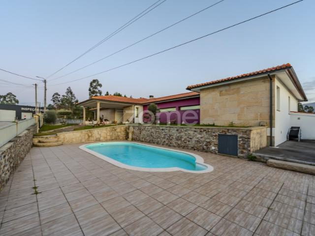 Moradia T4 Valença