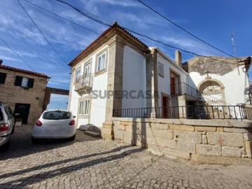 Moradia T4 Venda em Celorico São Pedro e Santa Maria e Vila Boa do Mondego,Celorico da Beira