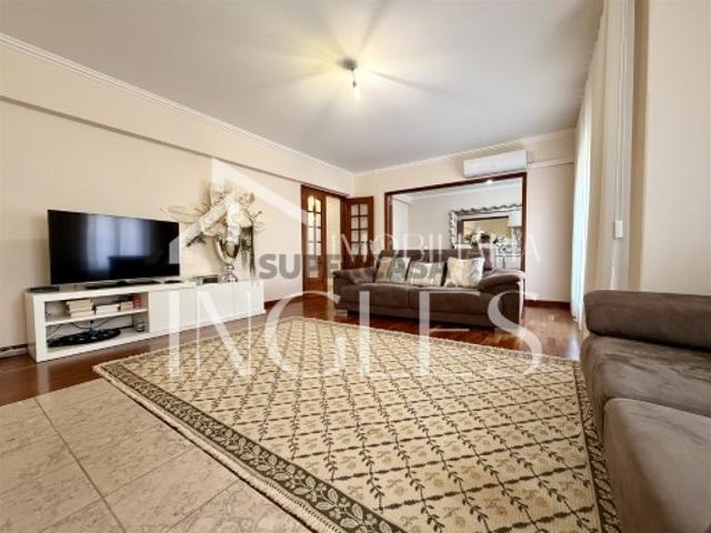 Moradia T4 Venda em Santarém Marvila, Santa Iria da Ribeira de Santarém, Santarém São Salvador e Santarém São Nicolau,Santarém
