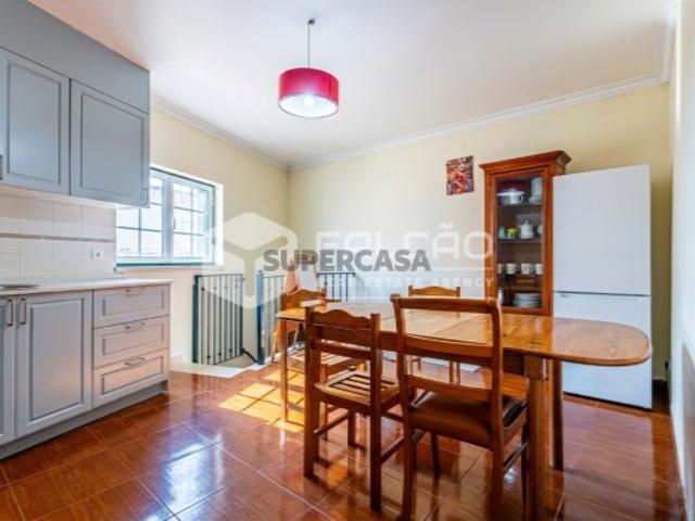 Moradia T4 Venda em Santarém Marvila, Santa Iria da Ribeira de Santarém, Santarém São Salvador e Santarém São Nicolau,Santarém