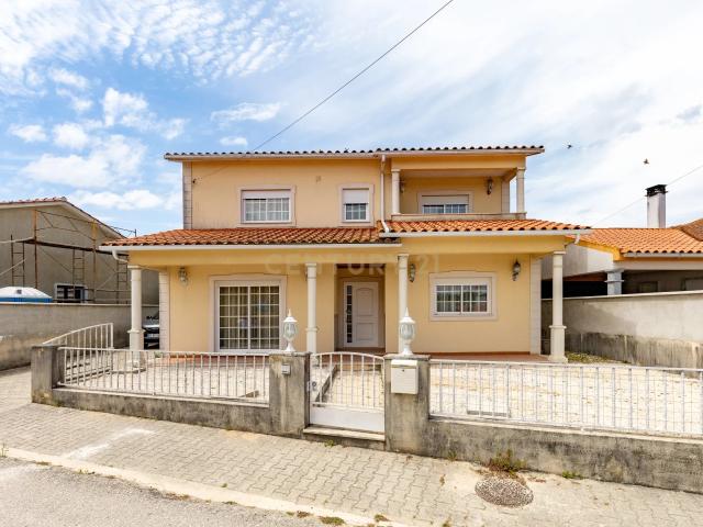 Moradia T4 | Vieirinhos Carriço | Pombal