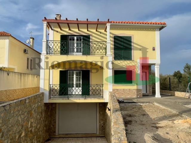 Moradia T4 Vila Nova de São Pedro*RIOMAGIC