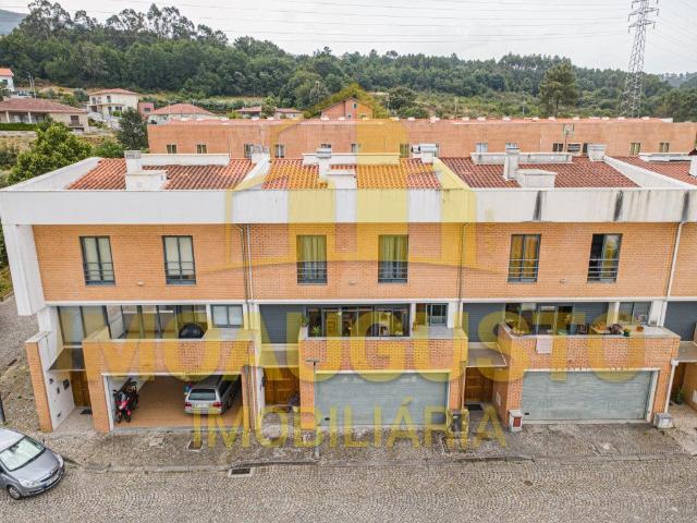 Moradia T4 190m² Seia, São Romão e Lapa dos Dinheiros