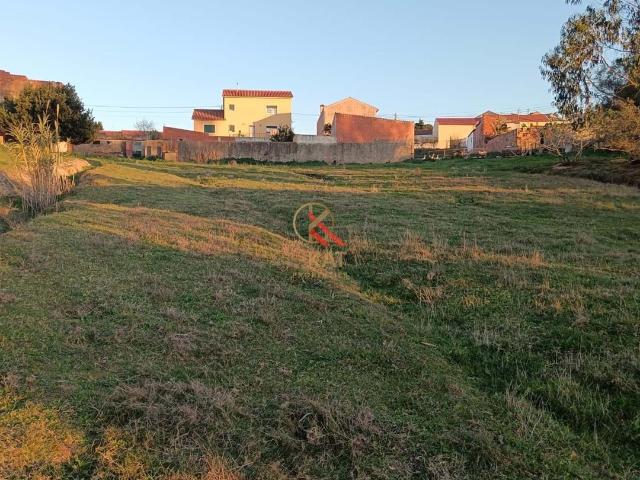 Moradia T4 + 2 Terrenos na Cabeça Gorda, Lourinhã