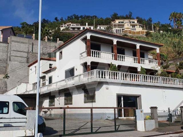 Moradia T4 + 2 Venda Estrada do Aeroporto, São Gonçalo. 808m² São Gonçalo