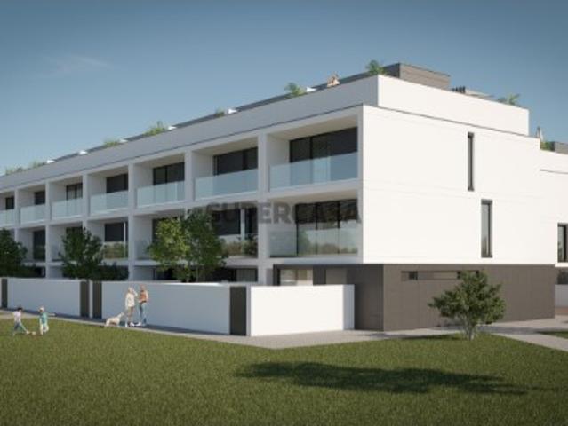 Moradia T4