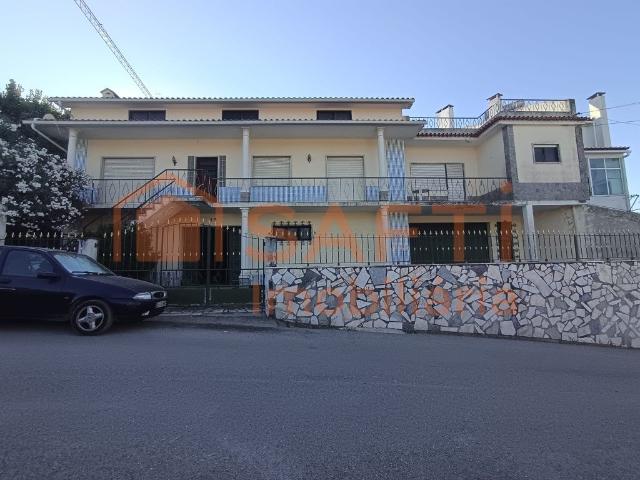 Moradia T4+T3+T1 em Santarém 503m² Santarém Marvila, Santa Iria da Ribeira de Santarém, Santa