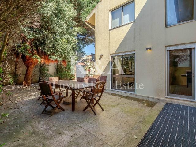 Moradia V5 com jardim na Foz 418m² Aldoar, Foz do Douro e Nevogilde