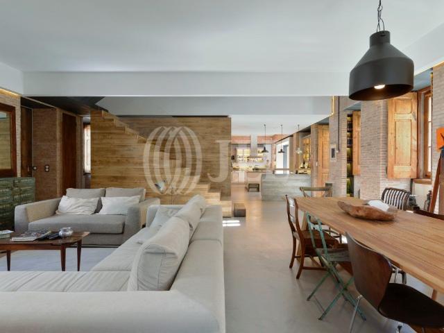 Moradia T5+1 com piscina, em São Pedro do Estoril, Cascais 0m² Cascais e Estoril