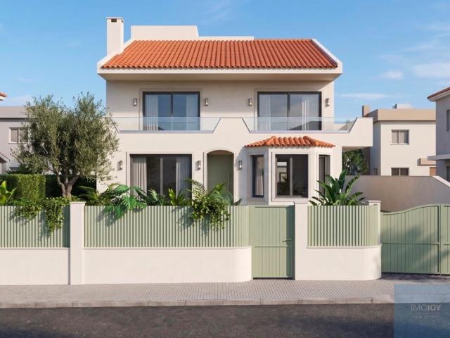 Moradia T5+1 com Piscina na Alapraia 299m² Cascais e Estoril