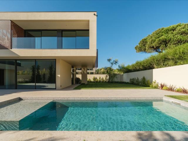Moradia T5+1 em Cascais 300m² Cascais e Estoril