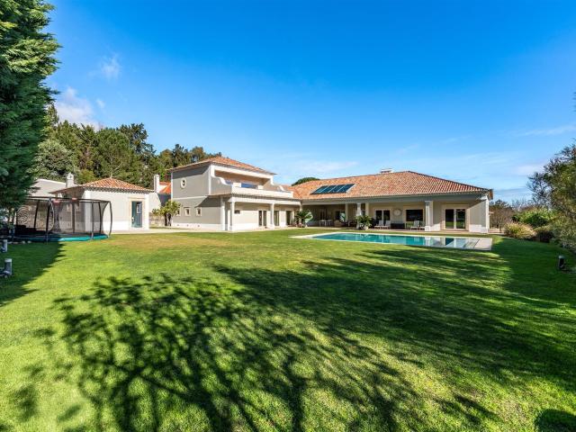 Moradia T5+1 na Quinta da Beloura 479m² Agualva e Mira Sintra