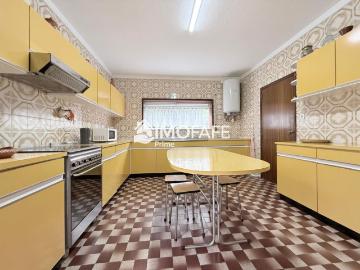 Moradia T5 na cidade de Felgueiras