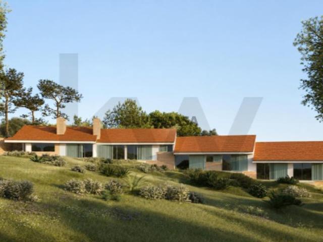 Moradia T5 na Granja de Cima Arquitetura em Harmonia com a Serra de Sintra