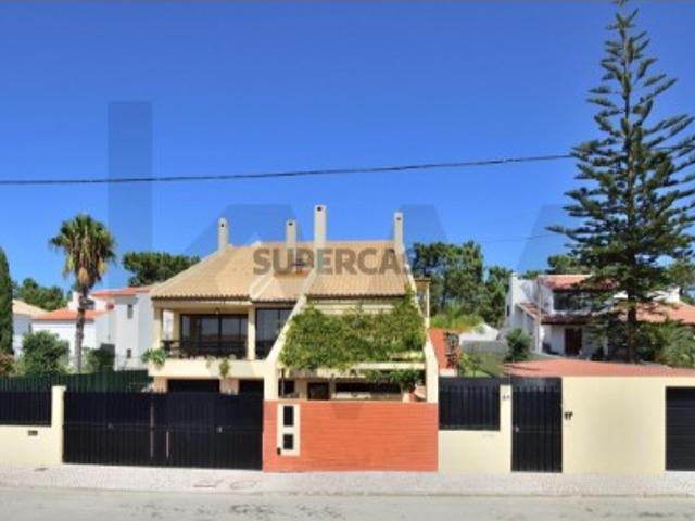 Moradia T5+ na Verdizela | 540 m² | Piscina 12 x 6,5 m | Terreno 1.100 m²