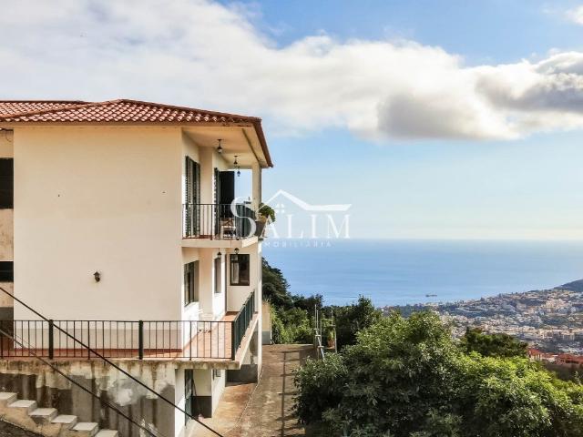 Moradia T5 no Monte, Funchal 317m² Monte