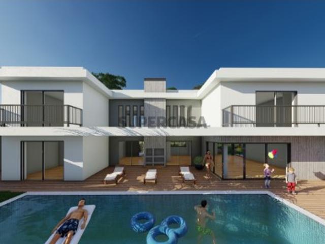 Moradia T5 com piscina no Choilo em Azeitão