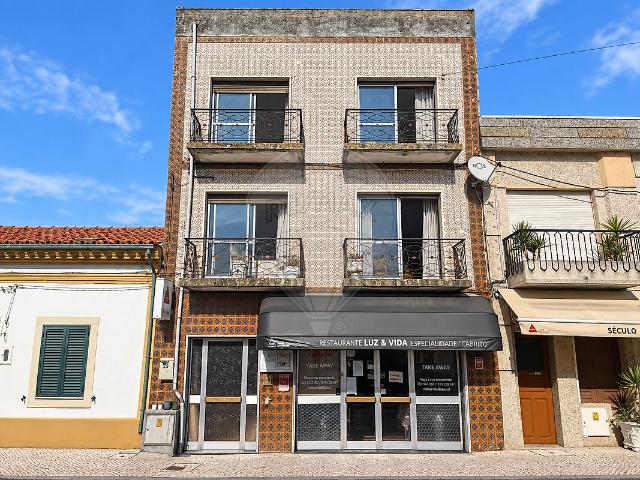 Moradia T5 à venda em Condeixa a Velha e Condeixa a Nova, Condeixa a Nova RE/MAX Portugal