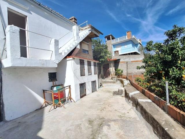 Moradia T5 à venda em Castelo Branco