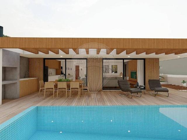 Moradia T5 à venda em Castelo do Neiva, Viana do Castelo RE/MAX Portugal