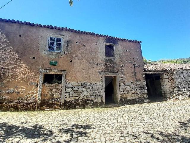 Moradia T5 à venda em Alvaiázere, Alvaiázere RE/MAX Portugal