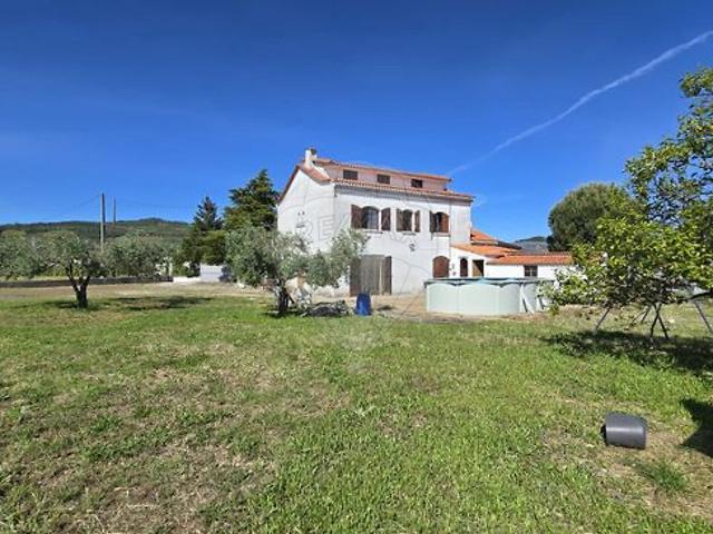 Moradia T5 à venda em Alcaria, Fundão RE/MAX Portugal