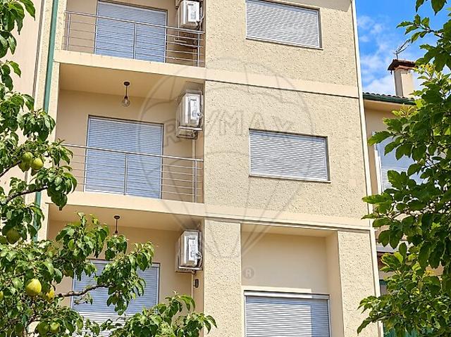 Moradia T5 à venda em Arcos de Valdevez São Paio e Giela, Arcos de Valdevez RE/MAX Portugal