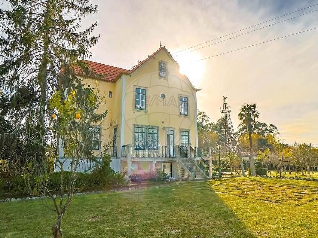 Moradia T5 à venda em Barroselas e Carvoeiro, Viana do Castelo RE/MAX Portugal