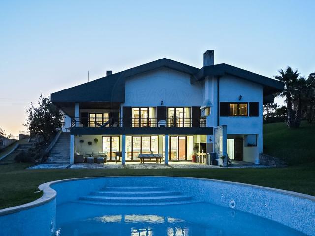 Moradia T5 à venda em Buarcos e São Julião, Figueira da Foz RE/MAX Portugal