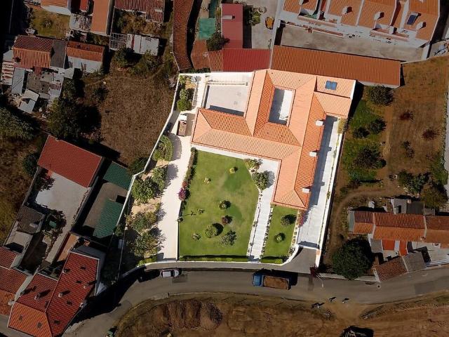 Moradia T5 à venda em Gaeiras