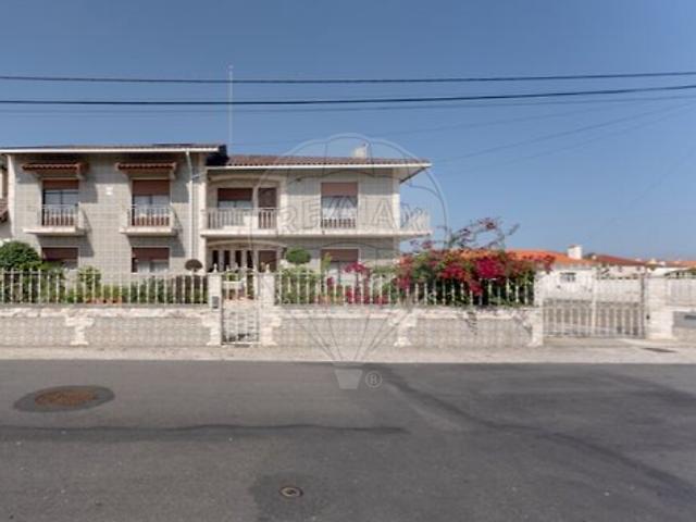 Moradia T5 à venda em Gafanha da Encarnação, Ílhavo RE/MAX Portugal