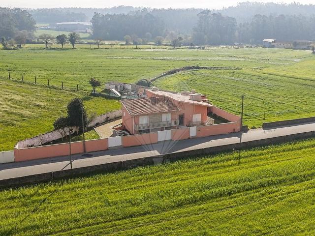 Moradia T5 à venda em Guilhabreu, Vila do Conde RE/MAX Portugal