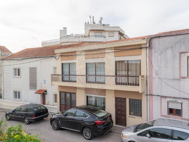 Moradia T5 à venda em Figueira da Foz