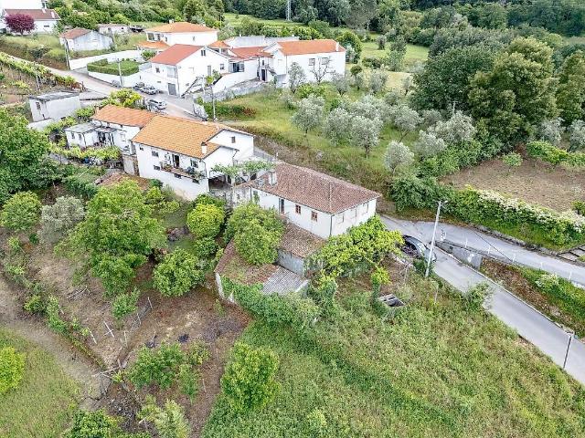 Moradia T5 à venda em Lousã e Vilarinho, Lousã RE/MAX Portugal