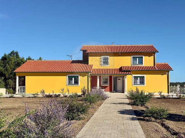 Moradia T5 à venda em Louriçal, Pombal RE/MAX Portugal