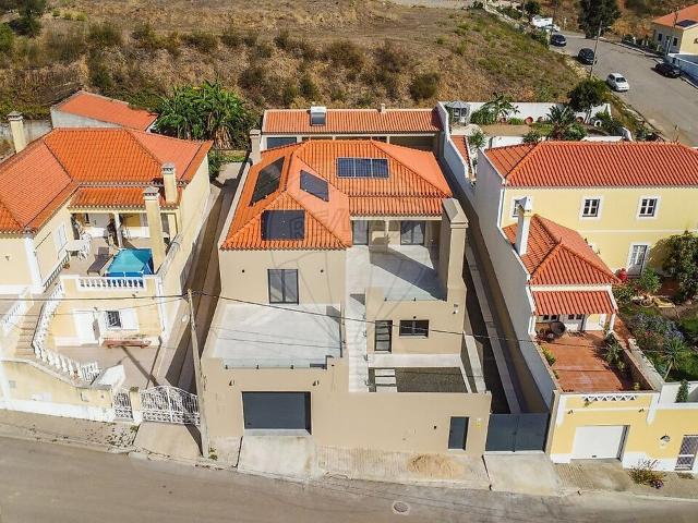 Moradia T5 à venda em Montargil, Ponte de Sor RE/MAX Portugal