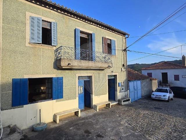 Moradia T5 à venda em Meimoa, Penamacor RE/MAX Portugal