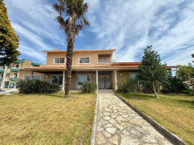 Moradia T5 à venda em Meirinhas, Pombal RE/MAX Portugal