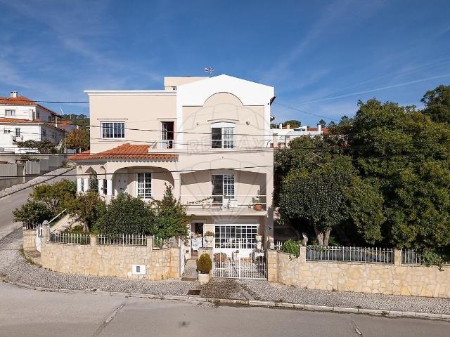 Moradia T5 à venda em Minde, Alcanena RE/MAX Portugal