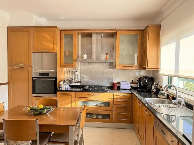 Moradia T5 à venda em São Silvestre, Coimbra RE/MAX Portugal