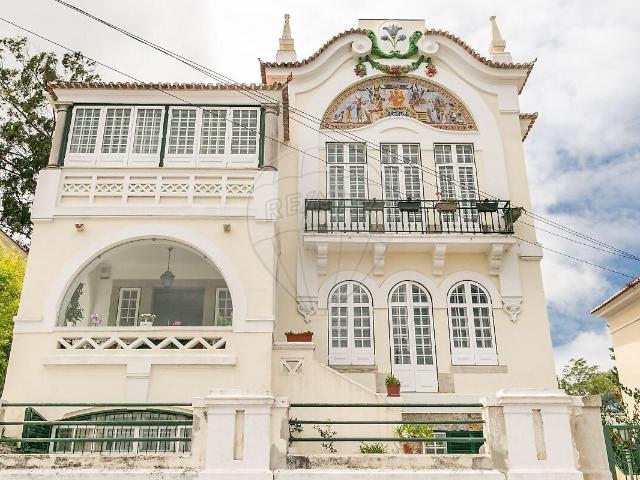 Moradia T5 à venda em Sintra Santa Maria e São Miguel, São Martinho e São Pedro de Penaferrim, Sintra RE/MAX Portugal