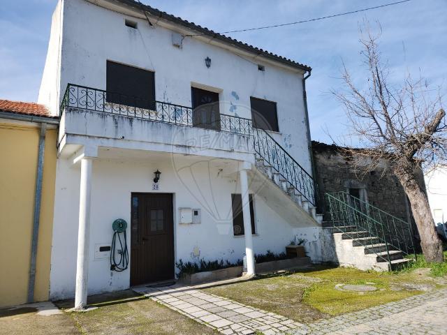 Moradia T5 à venda em Penamacor