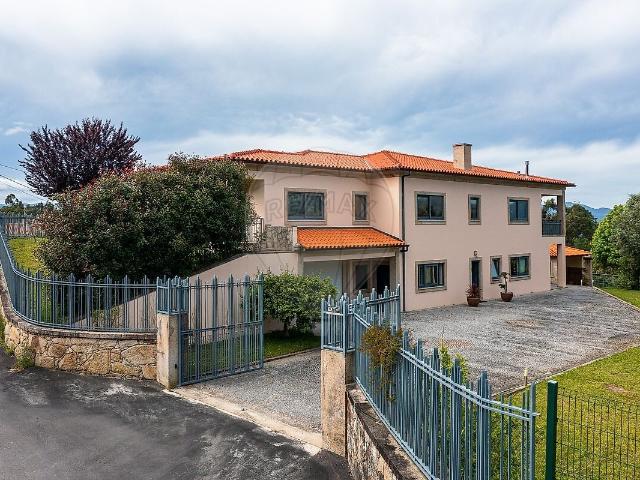 Moradia T5 à venda em Reboreda e Nogueira, Vila Nova de Cerveira RE/MAX Portugal