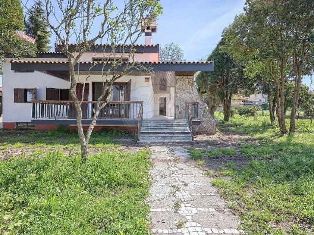 Moradia T5 à venda em Recardães e Espinhel, Águeda RE/MAX Portugal