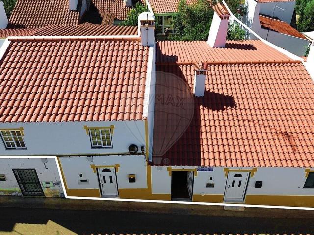Moradia T5 à venda em Vaiamonte, Monforte RE/MAX Portugal