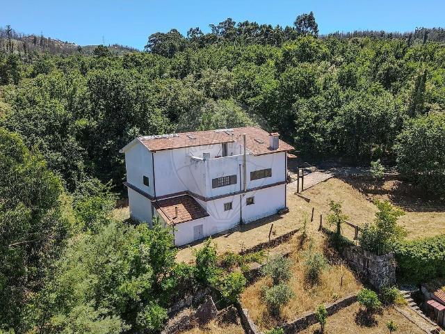 Moradia T5 à venda em Várzea, Aliviada e Folhada, Marco de Canaveses RE/MAX Portugal